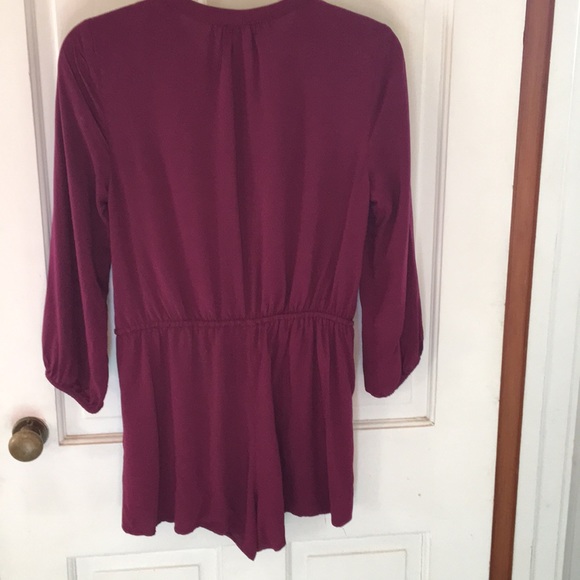 Cute romper - Picture 4 of 7